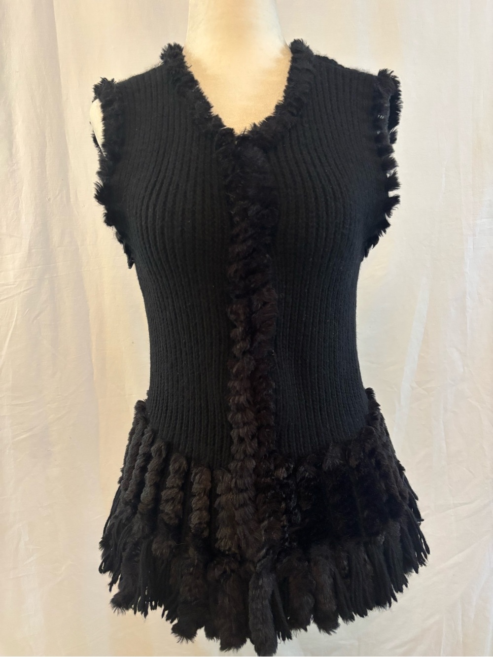 Moiselle Black Luxe Wool Knit Vest Quiet Luxury Dark Academia Boho Goth Size 2